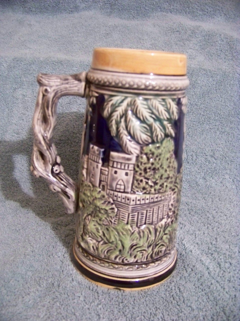 Large Beer Mug W Man Woman Dog & Trees Japan Large Beer Mug W Man Woman Dog & Trees Japan
