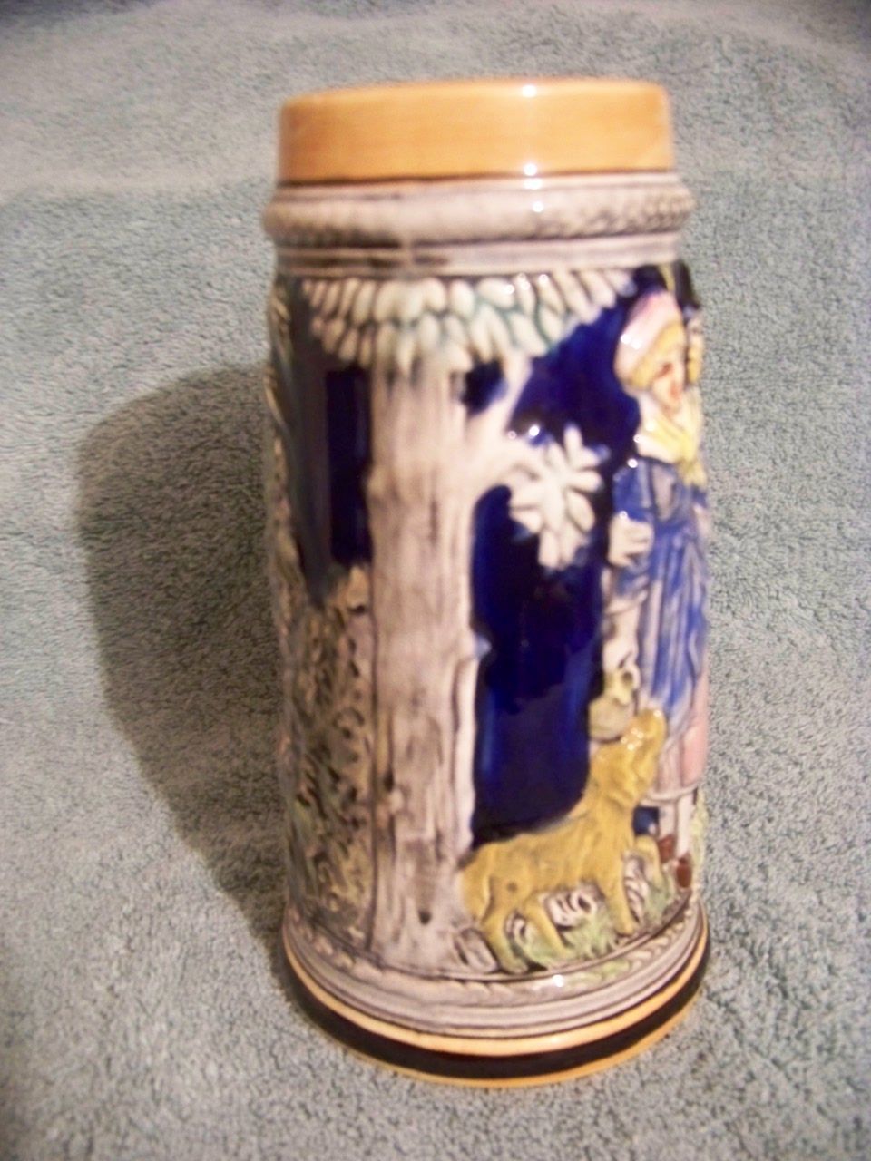 Large Beer Mug W Man Woman Dog & Trees Japan Large Beer Mug W Man Woman Dog & Trees Japan