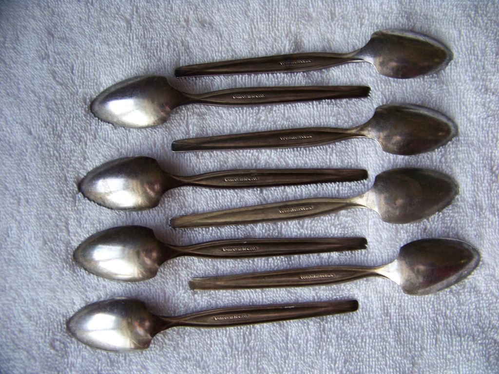 8 Wm Rogers Mfg Co Grapefruit Spoons Silver Plate 8 Wm Rogers Mfg Co Grapefruit Spoons Silver Plate