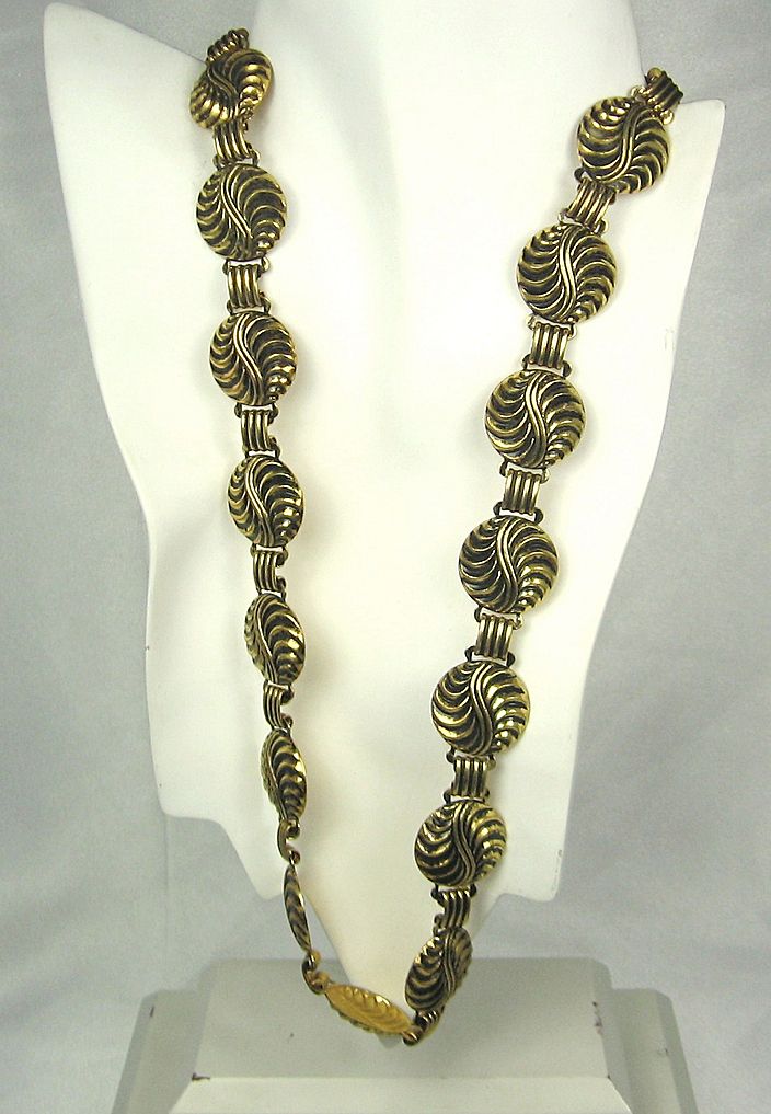 Vintage 1950s Black Enamel and Gold Tone Metal Belt Vintage 1950s Black Enamel and Gold Tone Metal Belt