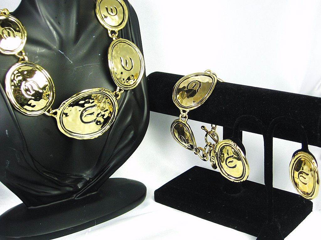 Elizabeth Taylor 22kt Gold Plated Gold Coast Collection FULL Set from judysgems-rp on Ruby Plaza