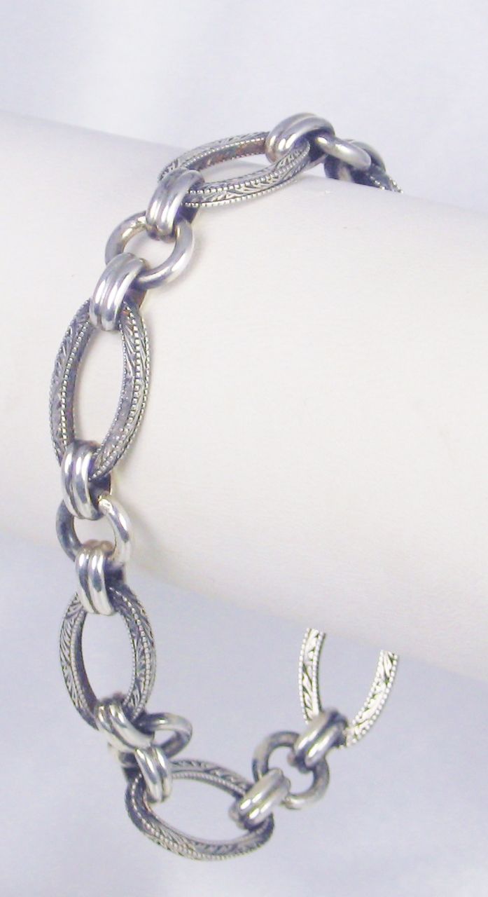 925 Sterling Silver Oval Link Bracelet 925 Sterling Silver Oval Link Bracelet