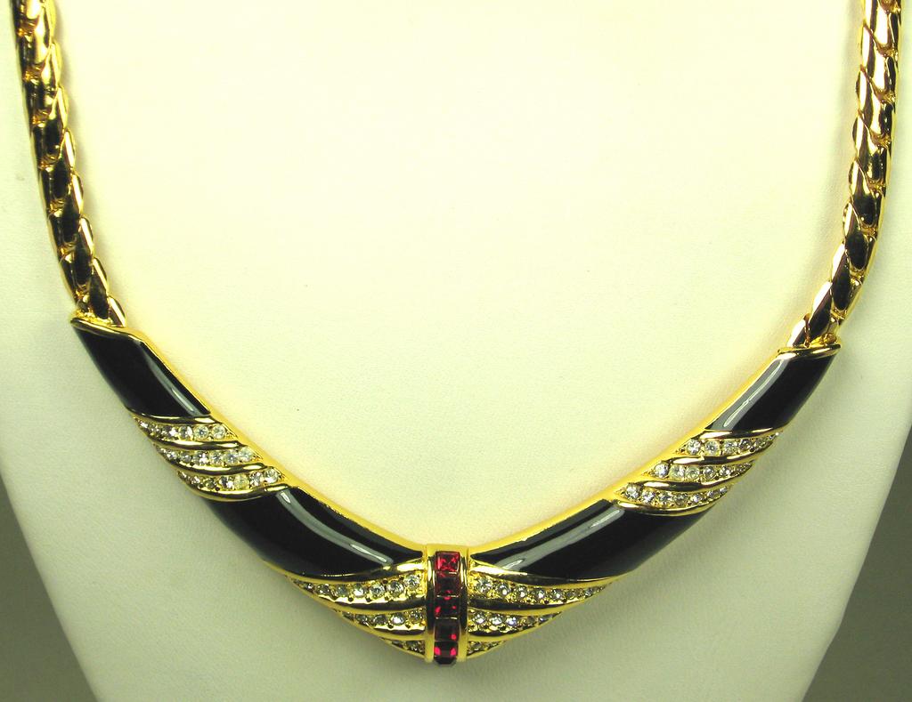 Christian Dior Gold Tone Metal and Rhinestone Necklace Christian Dior Gold Tone Metal and Rhinestone Necklace