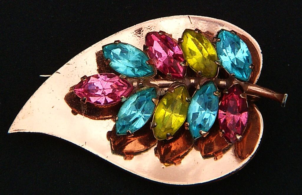 Vintage Set of Coro Sterling and Rhinestone Leaf Fur/Sweater Clips! Spectacular! Vintage Set of Coro Sterling and Rhinestone Leaf Fur/Sweater Clips! Spectacular!