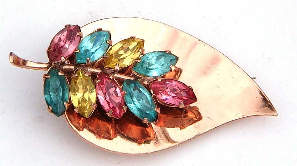 Vintage Set of Coro Sterling and Rhinestone Leaf Fur/Sweater Clips! Spectacular! Vintage Set of Coro Sterling and Rhinestone Leaf Fur/Sweater Clips! Spectacular!