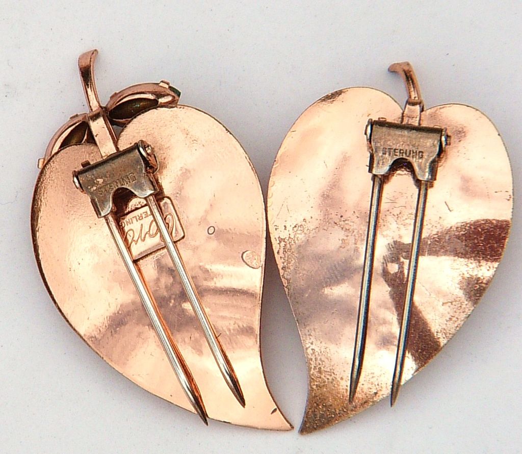 Vintage Set of Coro Sterling and Rhinestone Leaf Fur/Sweater Clips! Spectacular! Vintage Set of Coro Sterling and Rhinestone Leaf Fur/Sweater Clips! Spectacular!