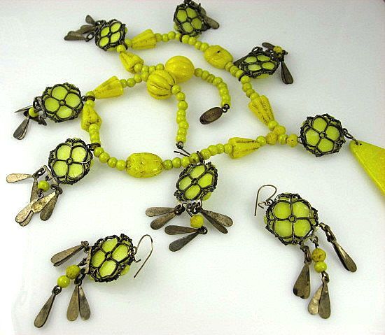 Closeout Price-Czechoslovakia Egyptian Revival Pharaoh Drippy Glass Necklace Set Closeout Price-Czechoslovakia Egyptian Revival Pharaoh Drippy Glass Necklace Set