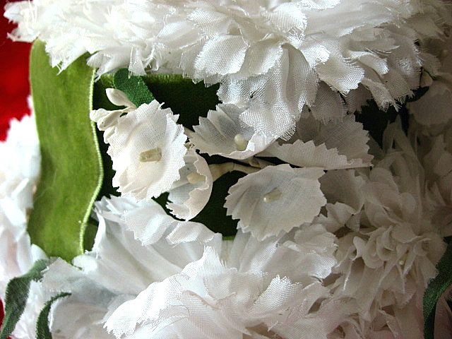 Vintage White Flower Hat with Green Ribbons Vintage White Flower Hat with Green Ribbons