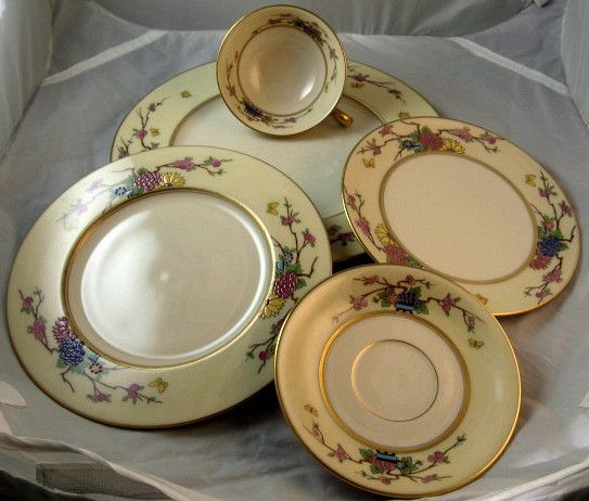 On Layaway-Lenox Mandarin Gold 1917 P-1 Pattern 12-5 Piece Place Setting On Layaway-Lenox Mandarin Gold 1917 P-1 Pattern 12-5 Piece Place Setting
