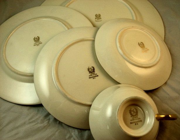 On Layaway-Lenox Mandarin Gold 1917 P-1 Pattern 12-5 Piece Place Setting On Layaway-Lenox Mandarin Gold 1917 P-1 Pattern 12-5 Piece Place Setting