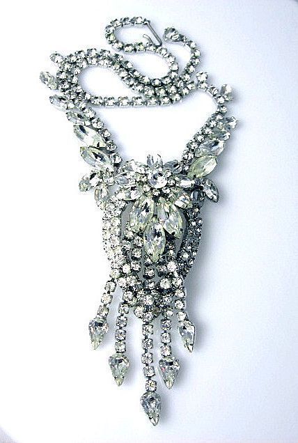 Magnificent Dazzling Rhinestone Waterfall Necklace~Possible Schreiner Magnificent Dazzling Rhinestone Waterfall Necklace~Possible Schreiner