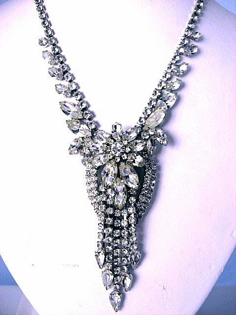 Magnificent Dazzling Rhinestone Waterfall Necklace~Possible Schreiner Magnificent Dazzling Rhinestone Waterfall Necklace~Possible Schreiner
