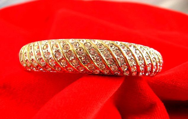 Gold Tone Rhinestone Bangle Bracelet Gold Tone Rhinestone Bangle Bracelet