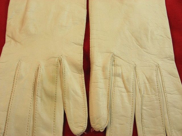 White Ladies Perrella Leather Kid Gloves White Ladies Perrella Leather Kid Gloves