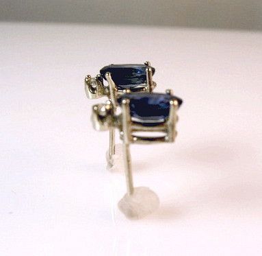 Estate 2.06ctw Sapphire and Diamond 14K Gold Stud Earrings Estate 2.06ctw Sapphire and Diamond 14K Gold Stud Earrings