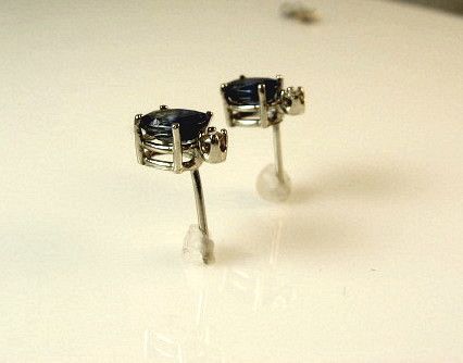 Estate 2.06ctw Sapphire and Diamond 14K Gold Stud Earrings Estate 2.06ctw Sapphire and Diamond 14K Gold Stud Earrings