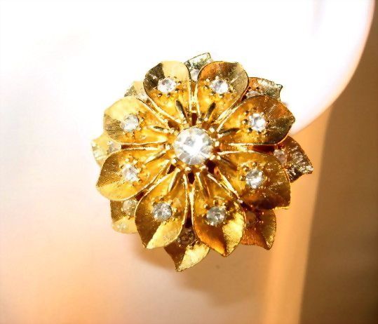 Gold Leaf and Rhinestone Layered Necklace Earring Demi Paure Gold Leaf and Rhinestone Layered Necklace Earring Demi Paure