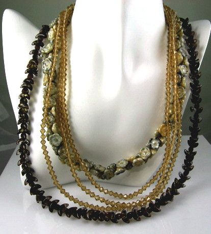 De Orca Multi Strand Porcelain Flower Necklace Earring Set De Orca Multi Strand Porcelain Flower Necklace Earring Set