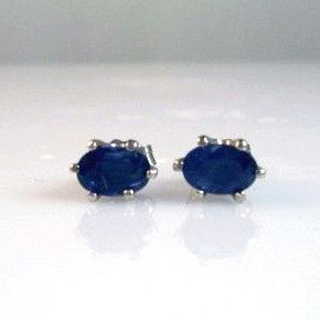 1.20ctw Blue Sapphire 14K White Gold Post Earrings 1.20ctw Blue Sapphire 14K White Gold Post Earrings