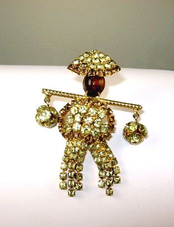Vintage Hobe Figural Water Boy Pin Circa 1950's-60's Vintage Hobe Figural Water Boy Pin Circa 1950's-60's