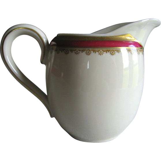 Hutschenreuther Selb Bavaria Turvel Creamer Hutschenreuther Selb Bavaria Turvel Creamer