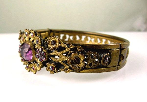 Awesome Old Amethyst Rhinestone Brass Bangle Bracelet Awesome Old Amethyst Rhinestone Brass Bangle Bracelet