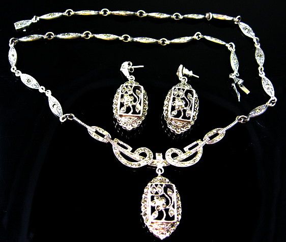 Black Onyx Art Nouveau Sterling Silver Necklace Earring Set Black Onyx Art Nouveau Sterling Silver Necklace Earring Set