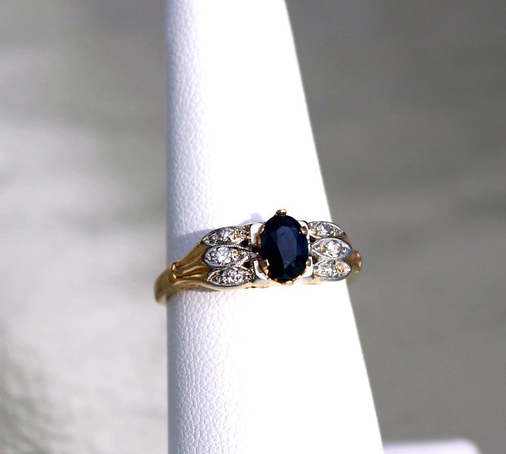 .61ct Diamond & Sapphire Estate 18 and 14K Gold Ring .61ct Diamond & Sapphire Estate 18 and 14K Gold Ring