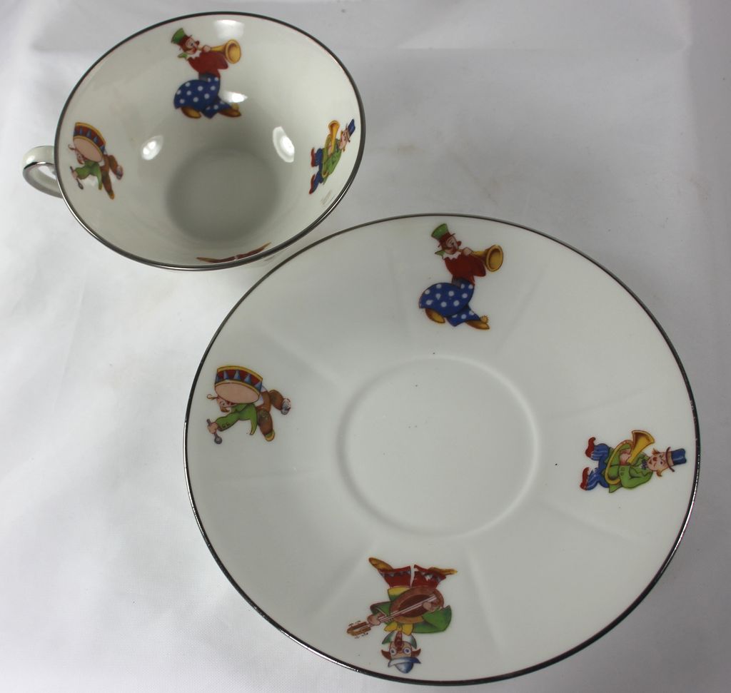 Cute Limoges Child's Cup and Saucer, Clowns Cute Limoges Child's Cup and Saucer, Clowns