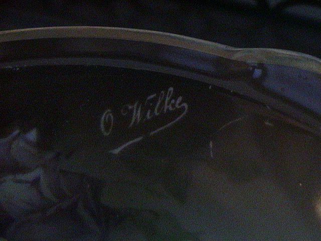4 Berrie Dishes Thomas Sevres Bavaria - Artist signed 4 Berrie Dishes Thomas Sevres Bavaria - Artist signed