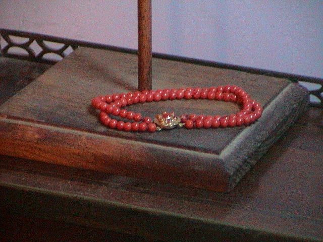 Antique 2 Strand Dutch Salmon Coral Bracelet with 14K Gold Clasp Antique 2 Strand Dutch Salmon Coral Bracelet with 14K Gold Clasp