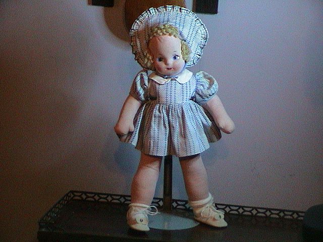 Really Cute Vintage Cloth Nursery Doll Really Cute Vintage Cloth Nursery Doll