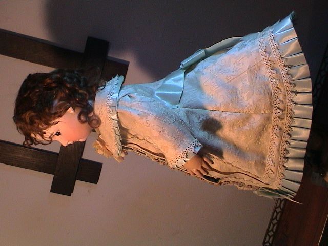 Lovely Dress & hat for 20" - 21" Doll from Vintage and Antique Materials Lovely Dress & hat for 20" - 21" Doll from Vintage and Antique Materials