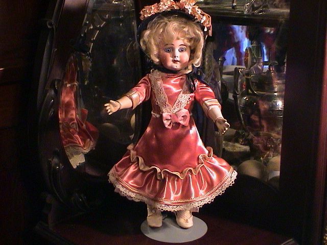 Antique Sonnenberg Cutie with open mouth Antique Sonnenberg Cutie with open mouth