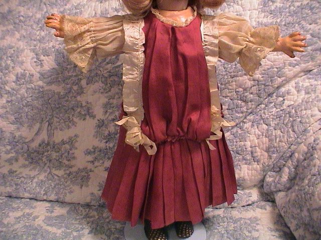 Very Beautiful Antique Silk Dress 15.5 to 17" doll Very Beautiful Antique Silk Dress 15.5 to 17" doll