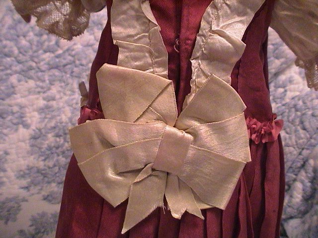 Very Beautiful Antique Silk Dress 15.5 to 17" doll Very Beautiful Antique Silk Dress 15.5 to 17" doll