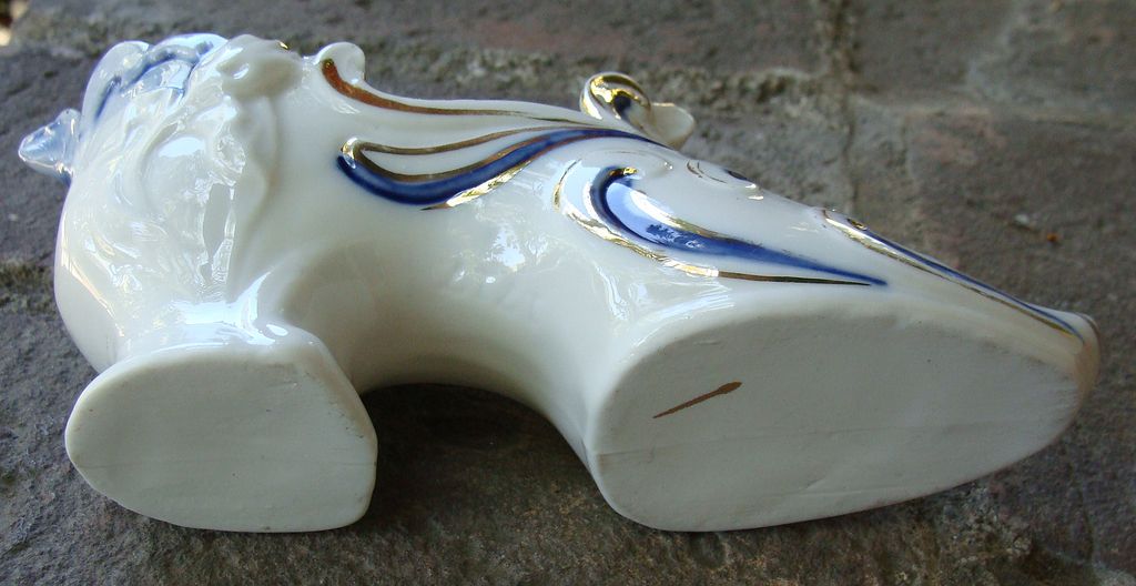 Vintage Blue & White Porcelain "Rose" Victorian-Style Shoe Slipper Vintage Blue & White Porcelain "Rose" Victorian-Style Shoe Slipper