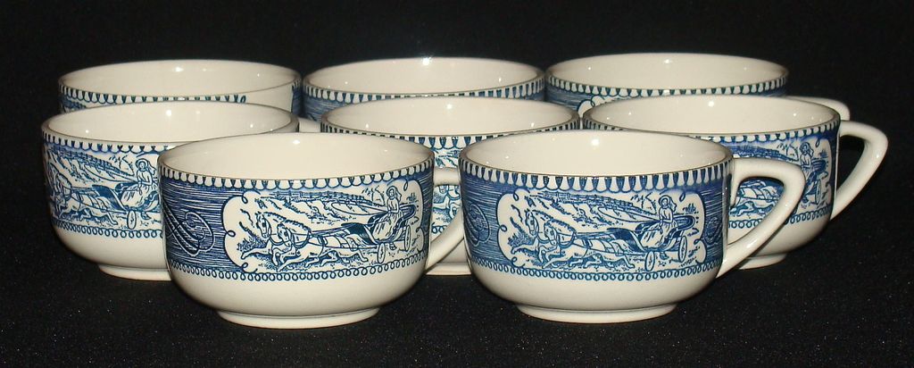 Royal China Currier & Ives "Star of the Road" Cups, Set of 8 Royal China Currier & Ives "Star of the Road" Cups, Set of 8
