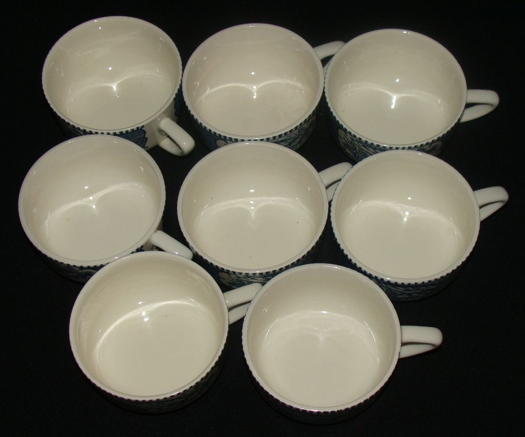 Royal China Currier & Ives "Star of the Road" Cups, Set of 8 Royal China Currier & Ives "Star of the Road" Cups, Set of 8