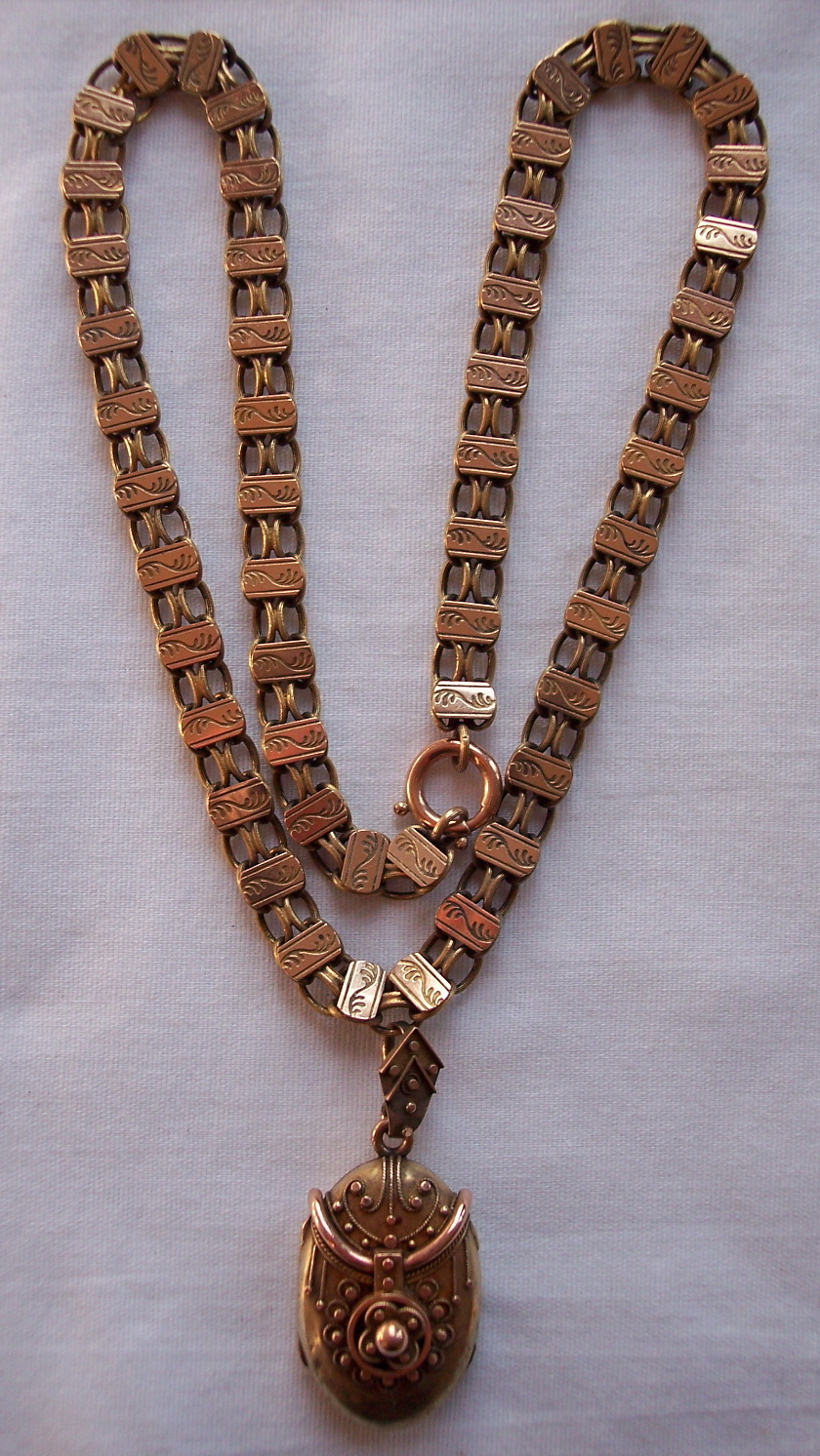 Antique Victorian Bookchain Necklace & Locket Antique Victorian Bookchain Necklace & Locket