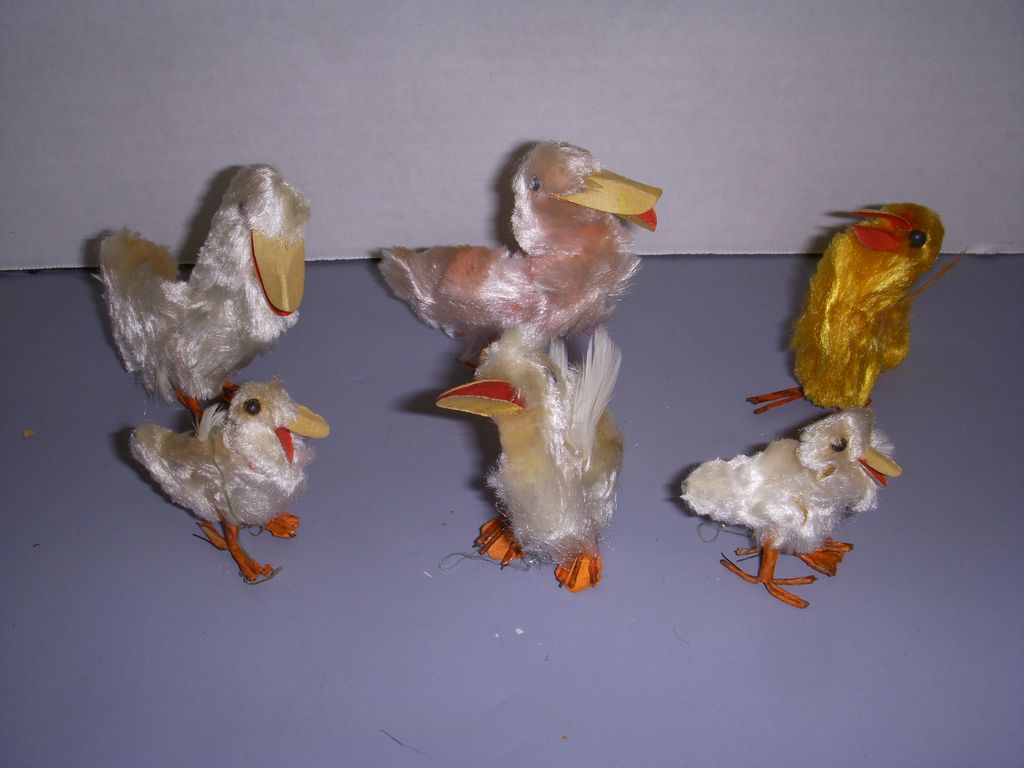 Vintage Chenille Easter Ducks & Ducklings! Vintage Chenille Easter Ducks & Ducklings!