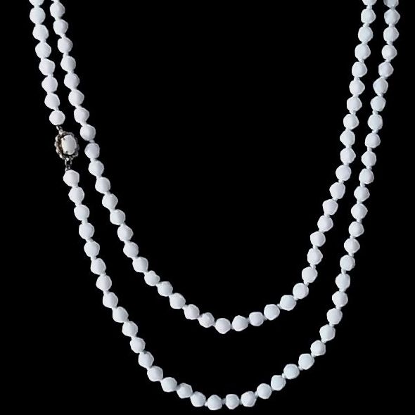 Vintage 30s/40s White Glass Bead Hand-tied Flapper Length Necklace Vintage 30s/40s White Glass Bead Hand-tied Flapper Length Necklace