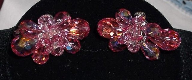 Gorgeous Pink Briolette Crystal AB Silvertone Vendome Adj. Clip Earrings Gorgeous Pink Briolette Crystal AB Silvertone Vendome Adj. Clip Earrings