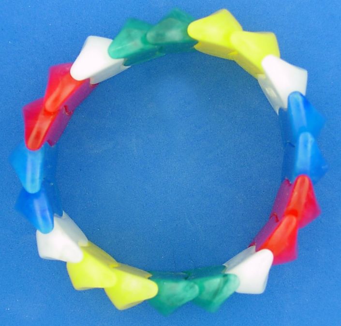 Vintage Avon Summer Lights Multicolor Lucite Bangle Rainbow Bracelet Vintage Avon Summer Lights Multicolor Lucite Bangle Rainbow Bracelet