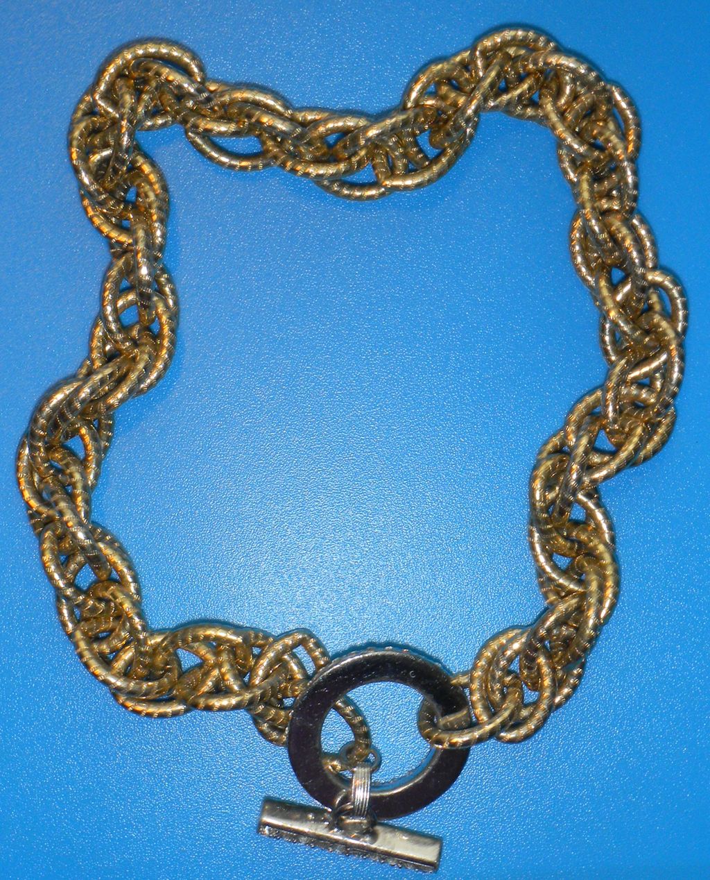 Unusual Chunky Chain Necklace with Rhinestone Toggle Unusual Chunky Chain Necklace with Rhinestone Toggle