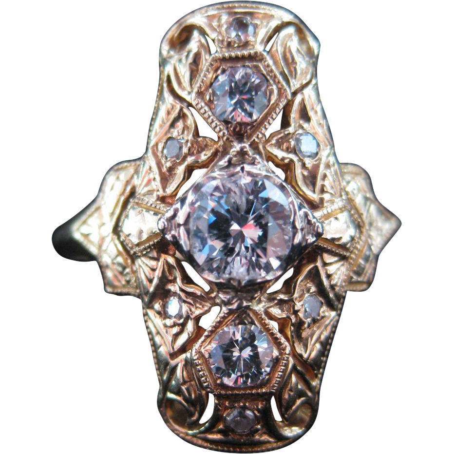 Filigree Art Deco Yellow Gold and Diamond Ring Filigree Art Deco Yellow Gold and Diamond Ring
