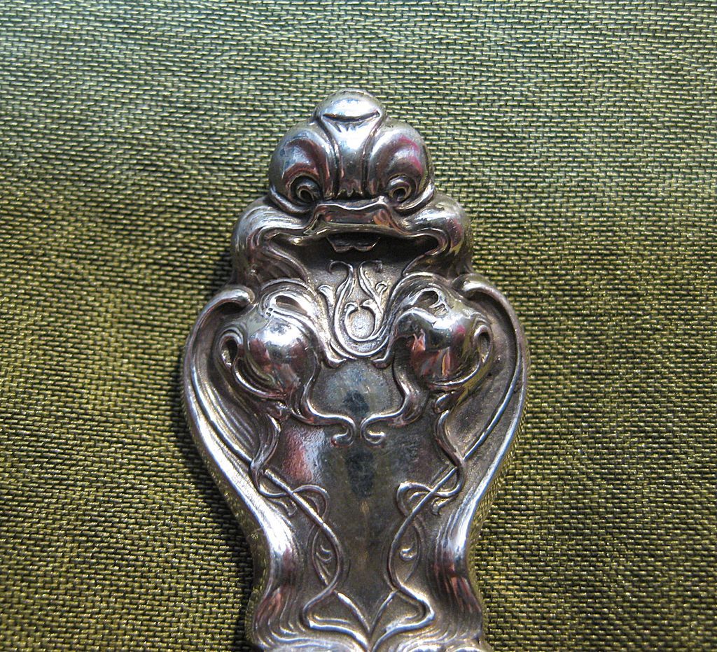 Unger Bros Douvaine Sterling Silver Single Tine Butter Pick Unger Bros Douvaine Sterling Silver Single Tine Butter Pick