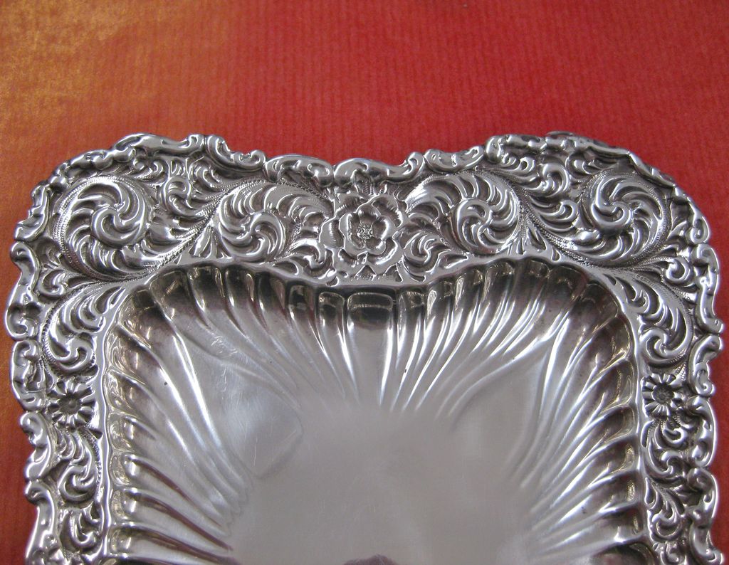 Gorham Repousse Sterling Silver Pin Tray with Flowers and Ferns Gorham Repousse Sterling Silver Pin Tray with Flowers and Ferns