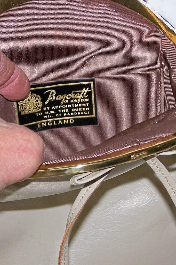 Bagcraft of London leather handbag circa 1949 Bagcraft of London leather handbag circa 1949