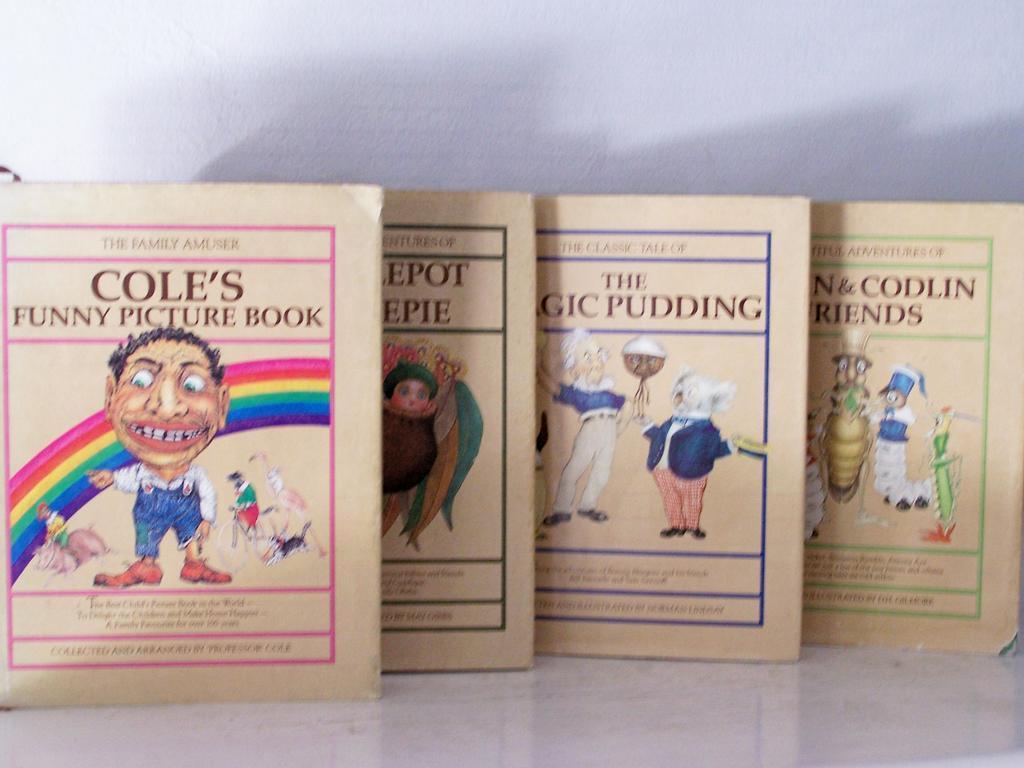 4 Books Australian classics (out of print) fabulous Color Plates 4 Books Australian classics (out of print) fabulous Color Plates